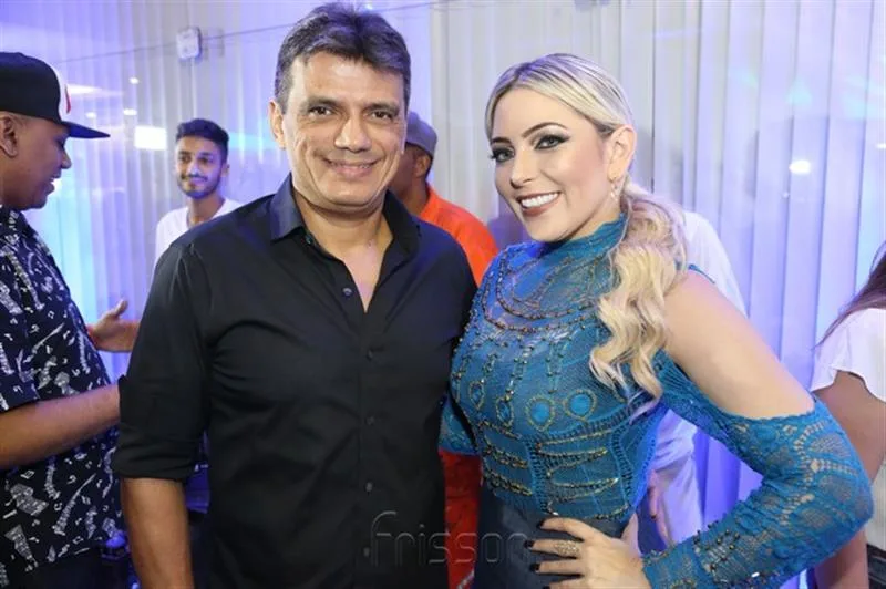 Adriano Mota e Thaty Rabelo