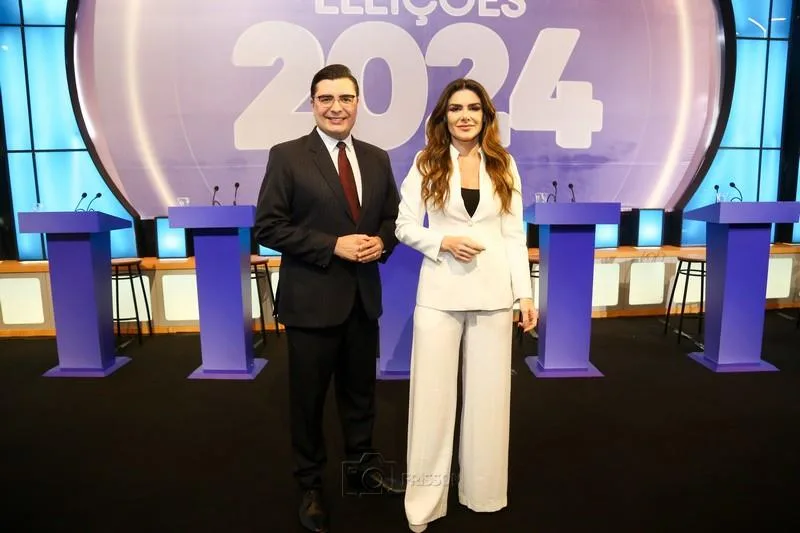 Alexandre Medeiros e Bianca Saraiva