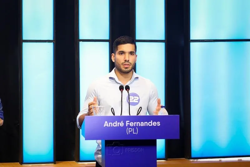 André Fernandes