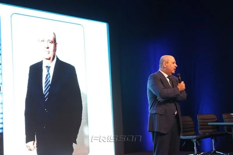 Apresentação programação Record 2015