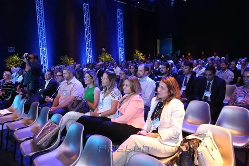Apresentação programação Record 2015