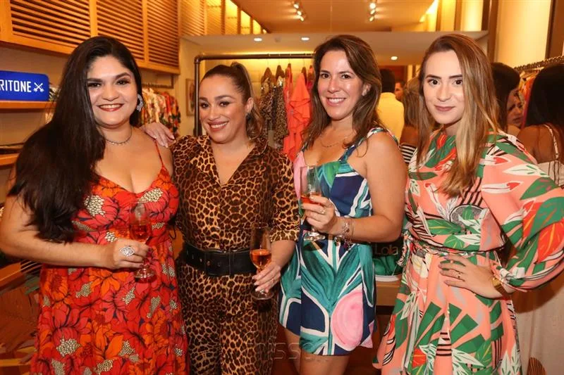 Adeli Cristina, Luciana Uchoa, Giselle Sotero e Nayara Apoladi