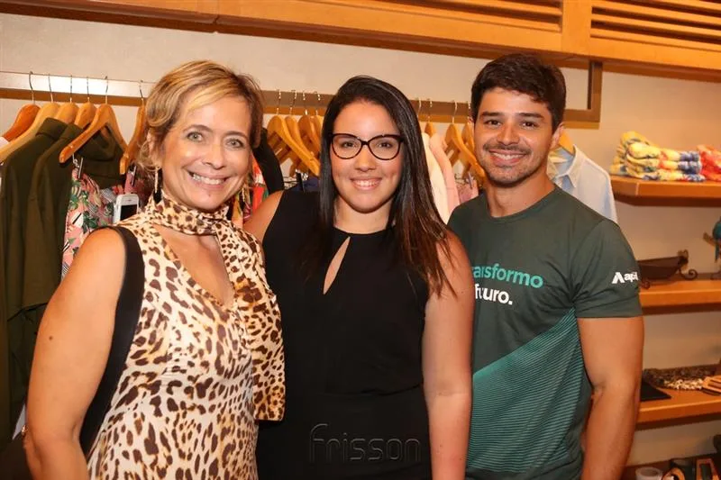 Andrea Fialho, Larissa Barros e Igor Peixoto