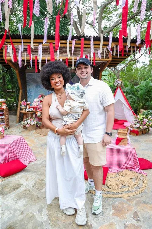 Dominique Neves e Airton Bruno