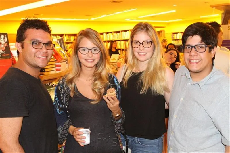 Eric dos Anjos, Lia Facó, Bruna Marinho e Breno Queiroz