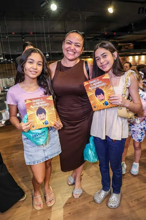 Kassia, Evi e Alice Braga