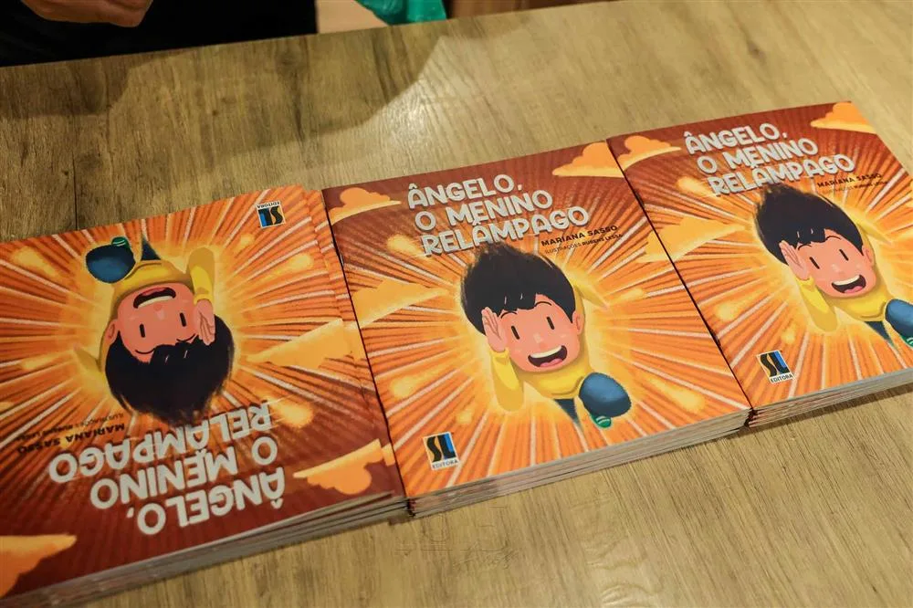 Lançamento livro Ângelo O Menino Relâmpago