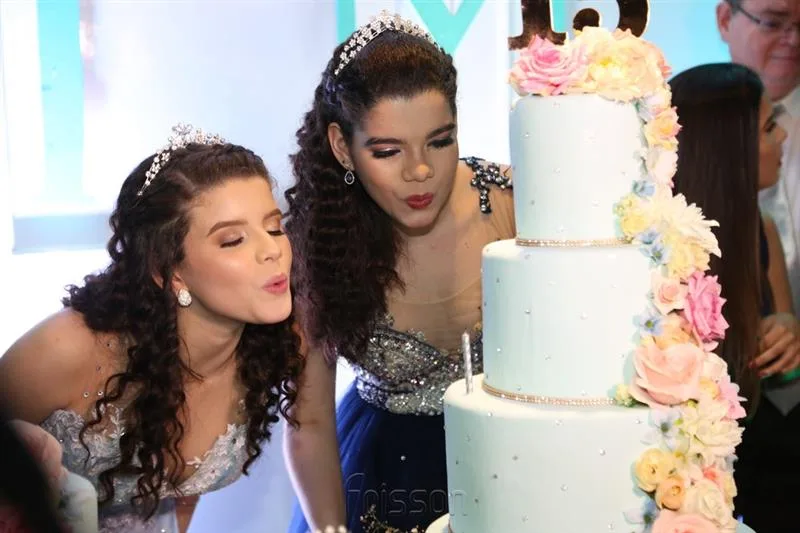 Aniversario Manuella e Marcela de Assis