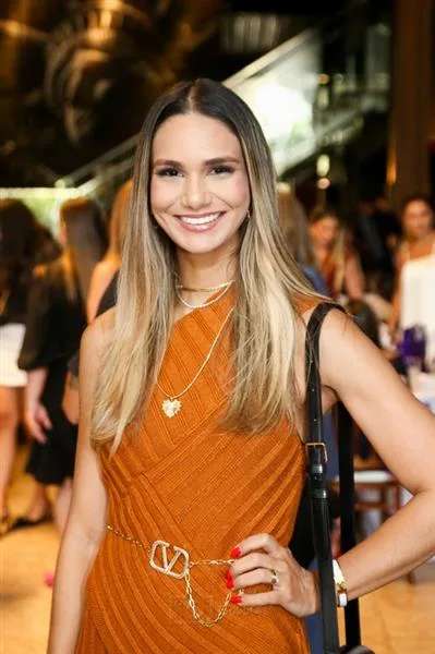 Aline Aguiar