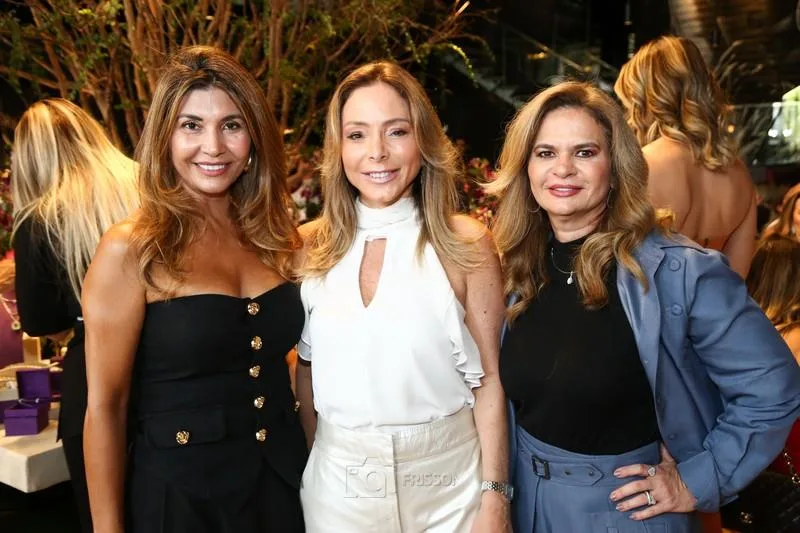 Antonia Roubert, Ana Paula Daud e Germana Wanderley