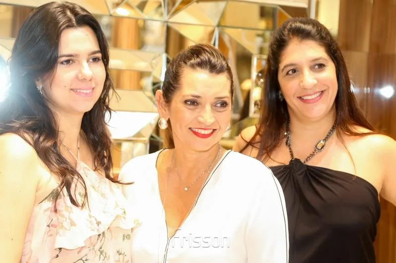 Priscila Fontenele, Márcia Travessoni e Elisa Oliveira