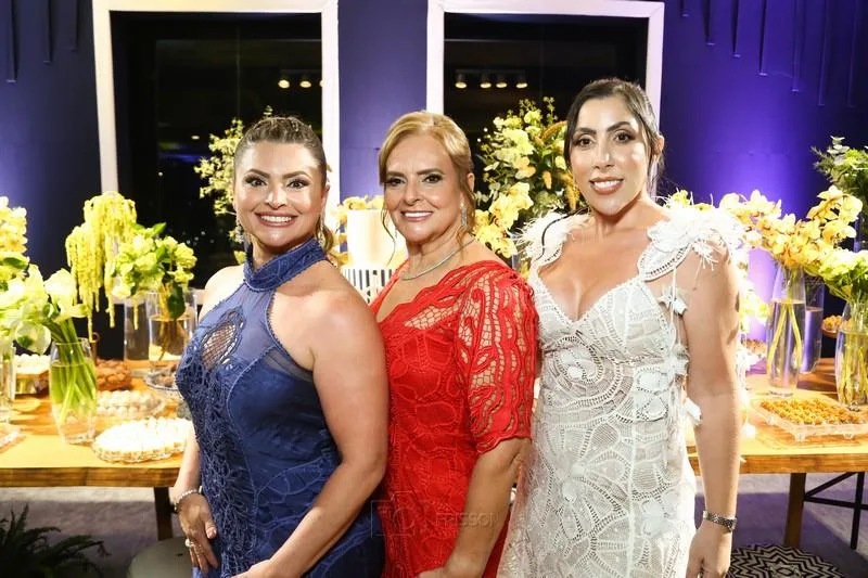 Aline e Norma Gonçalves e Suelen Magalhães