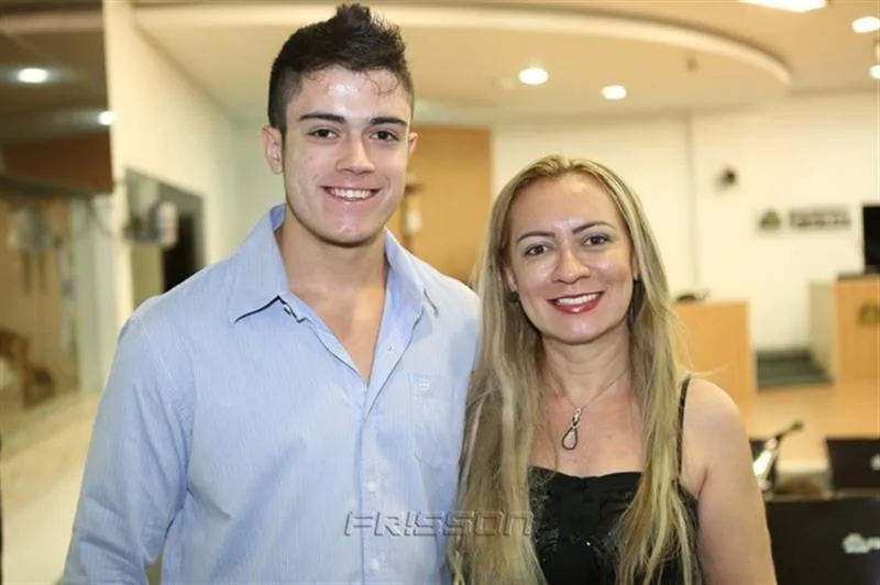 Alexandre Danton e Ana Gláucia Viana