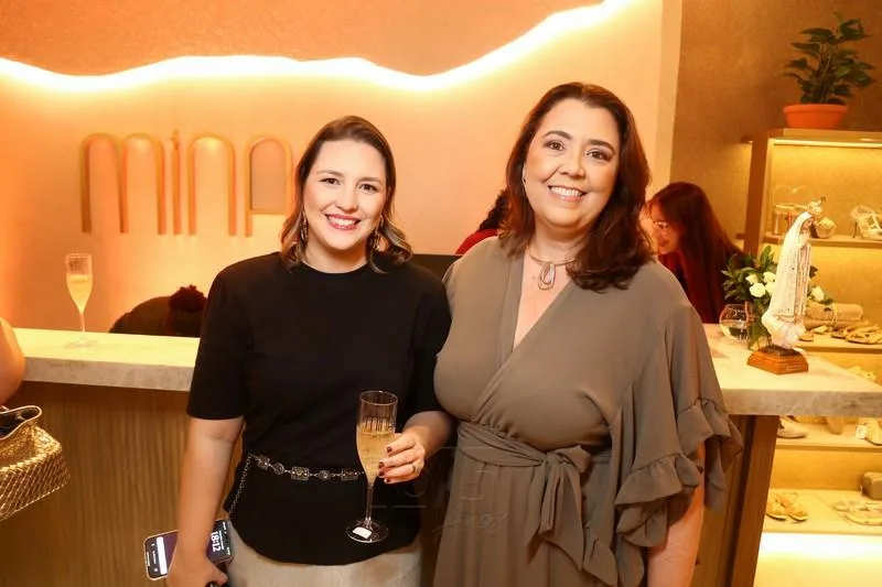 Carol Barbosa e Mirella Ramos