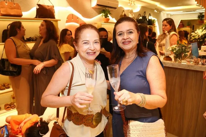 Cristina Bezerra e Mary Bessa