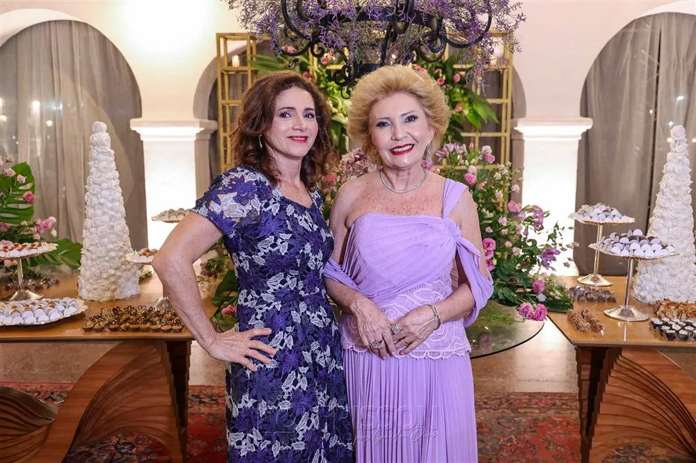 Claudia Almeida e Salete Araújo