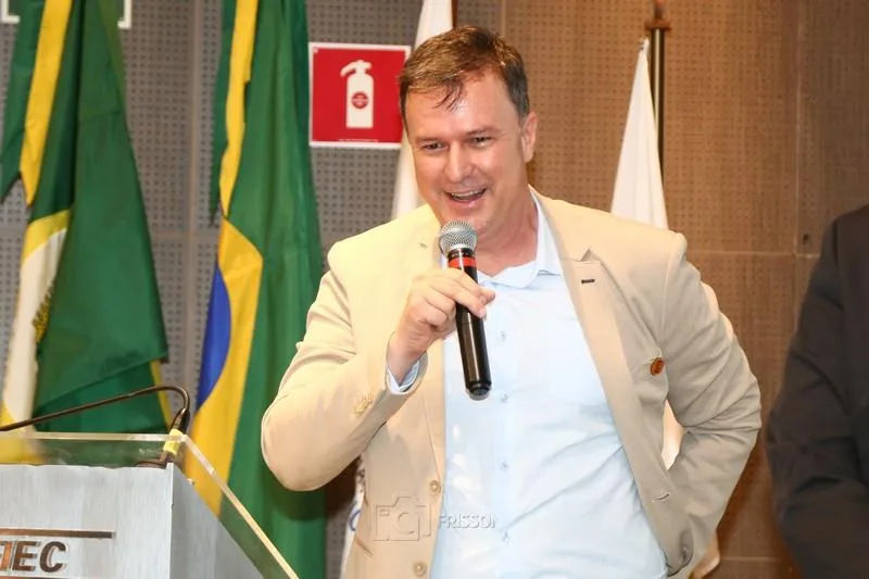 Alex Martins