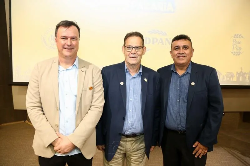 Alex Martins, Paulo Menegueli e Fernando Fernandes