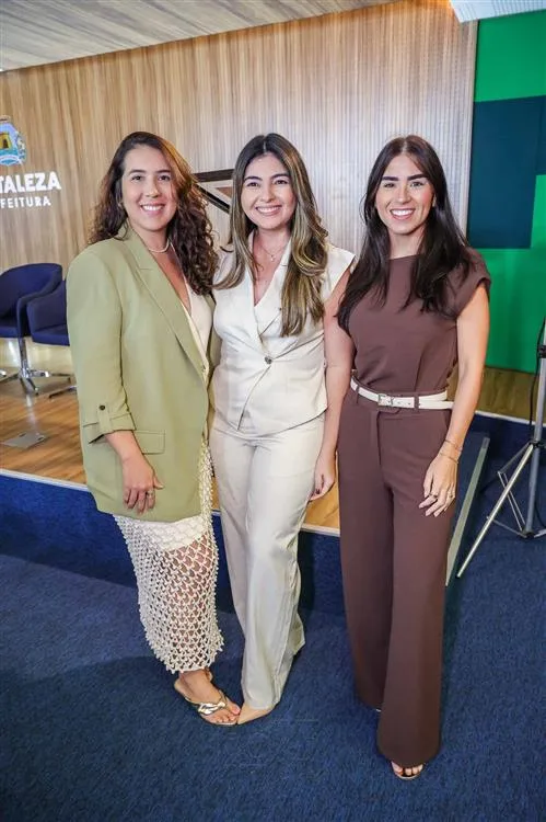 Camila Machado, Lariza Gonçalves e Tatiana Dantas