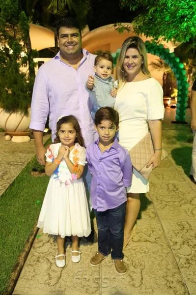 Beatrice, Danilo Filho, Danilo, Dante e Caroline Vieira,