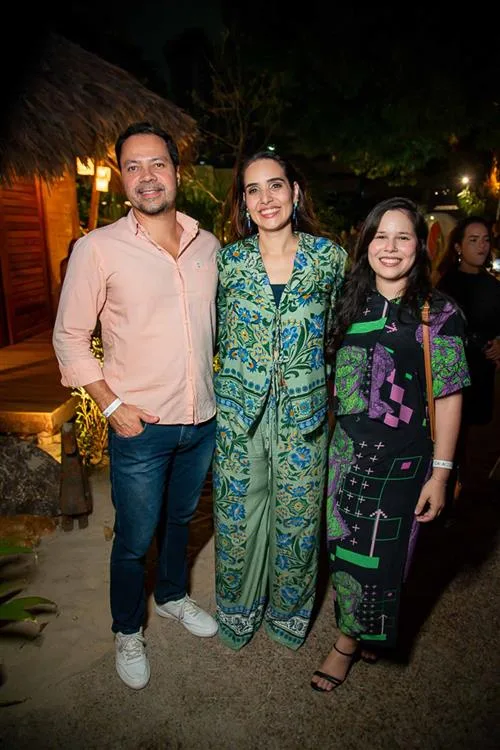 Alan Dhones, Tici Sanford e Lara Nazaré