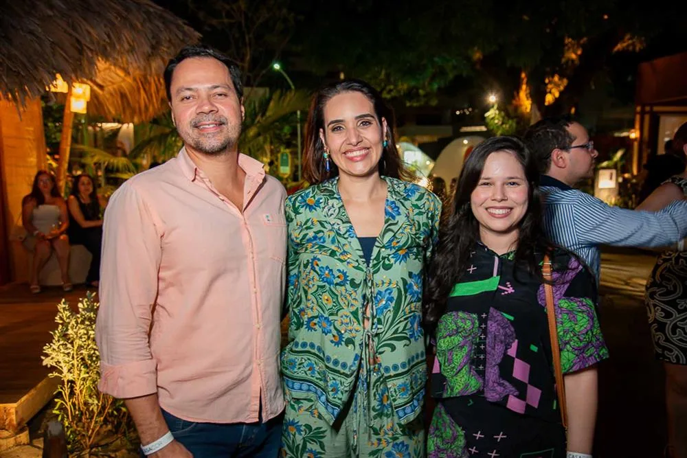 Alan Dhones, Tici Sanford e Lara Nazaré