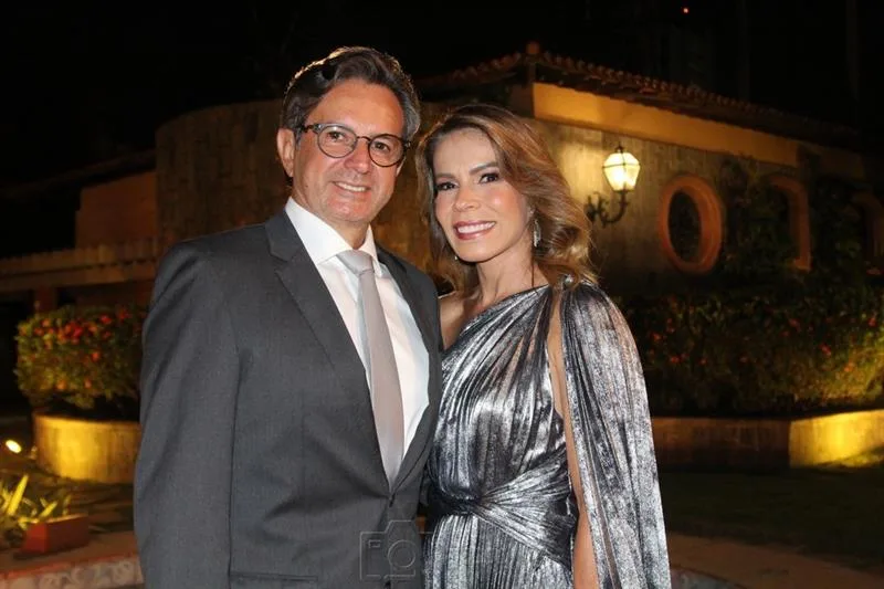 Aderaldo e Maira Silva