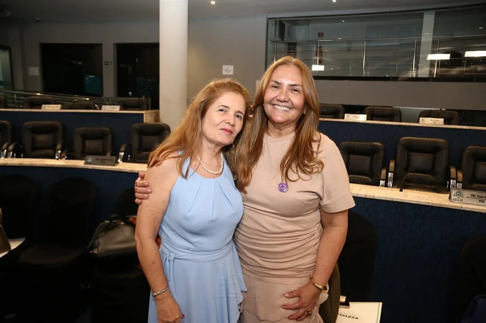 Elaine Carvalho e Shirley Chaves