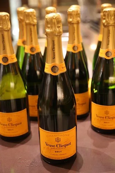 Champagne Tasting