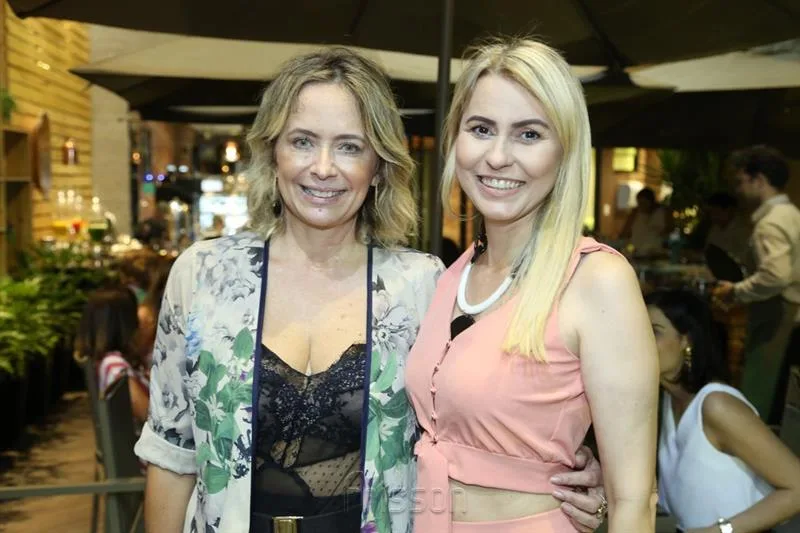 Andrea Fialho e Dida Alves