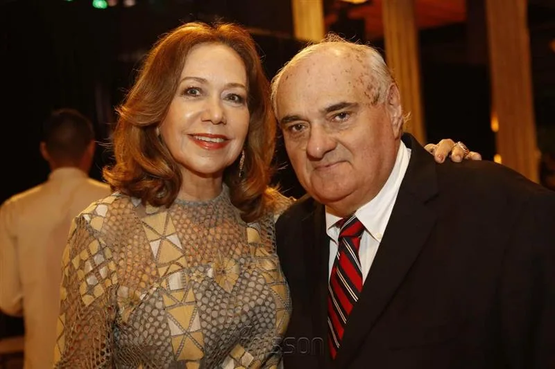 Ana Alcantarae Henrrique