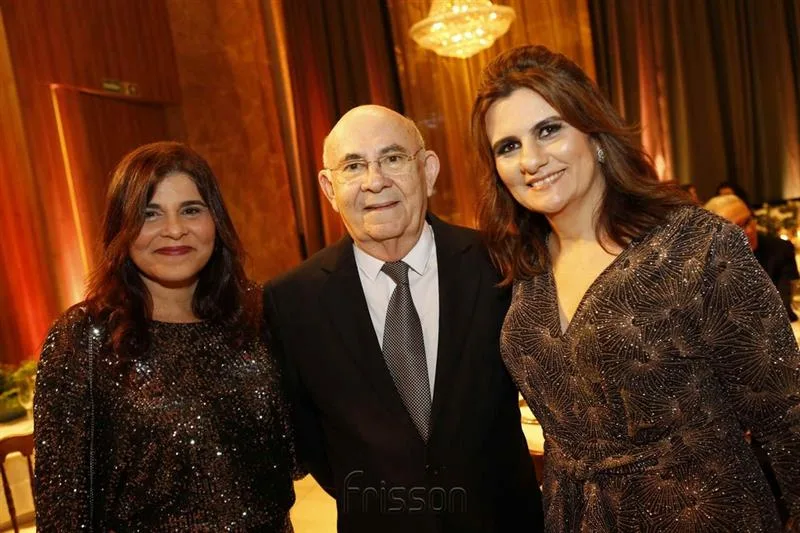 Ana Paula Paulo de Caio e Najela Correia