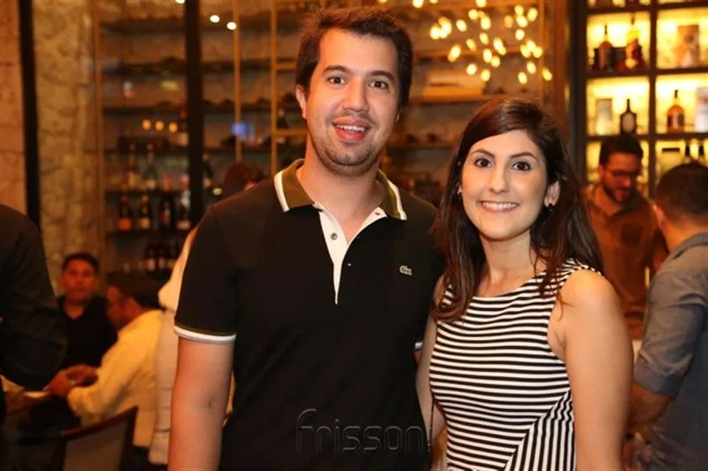Davi Pombo e Aline Medeiros