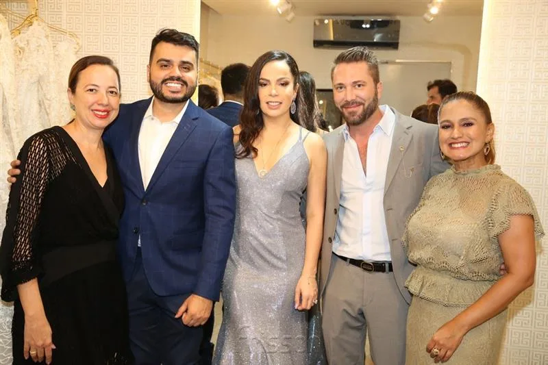 Adriana Ximenes, Armando Filho, Roberta Fontelles, Lucas Anderi e Nazaré Santiago