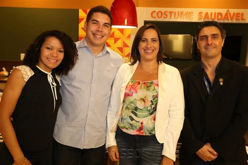 Camila Honorato, Renan Pinheiro, Andrea Fiúza e Carlos Soares