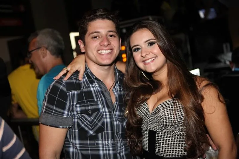 Arthur Sammy e Carol Coelho