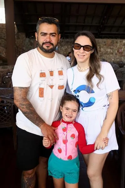 Allexia, André Matos e Andryelle Martins