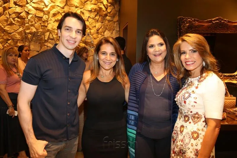 André Albuquerque, Patrícia Macedo, Luiza Barcelos e Maira Silva