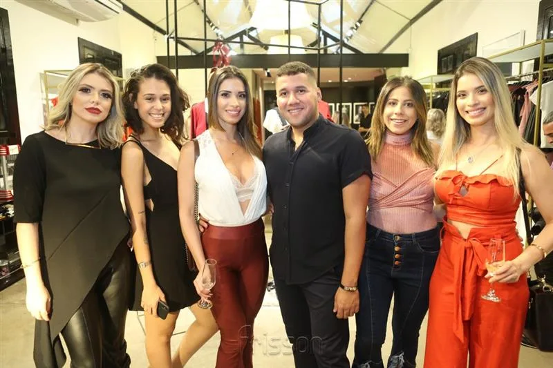 Clarisse Brasil, Suely Evans, Natasha Campos, Iury Costa, Natalia Silva e Anastácia Campos
