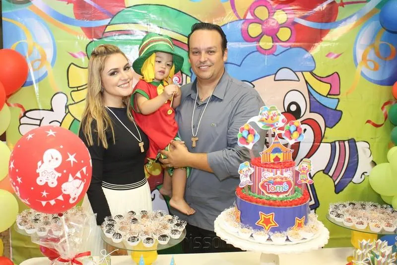 Ana Gabriela, Tomé e Charles