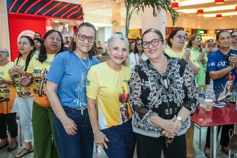 Beth Pessoa, Rosângela Dias e Fernanda Cabral