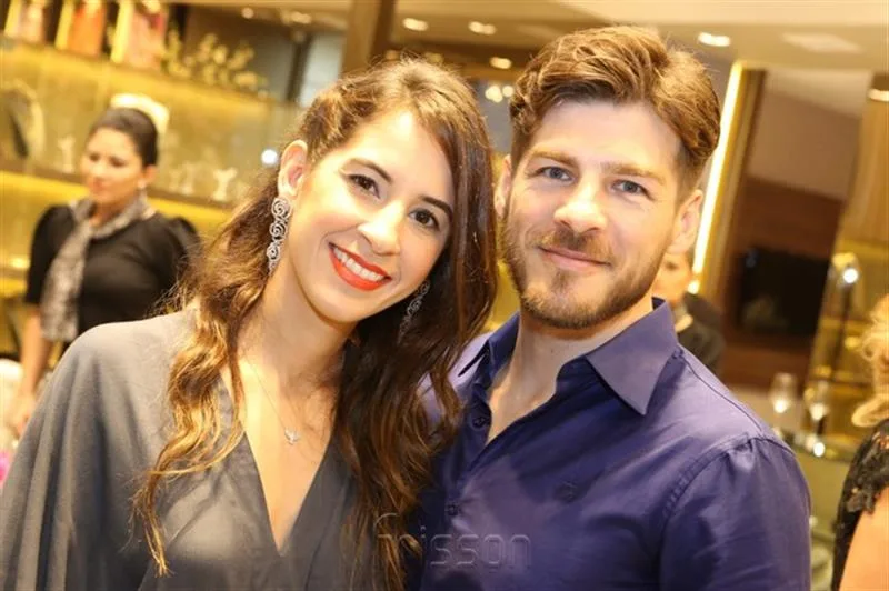 Caroline Ximenes e Esdras Reis