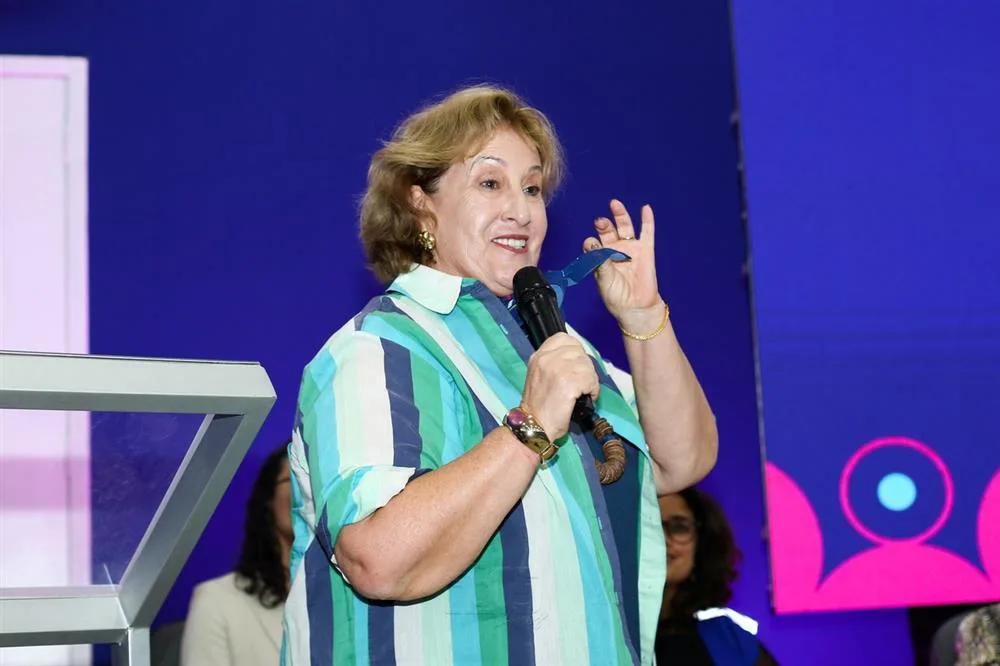 Annette Castro