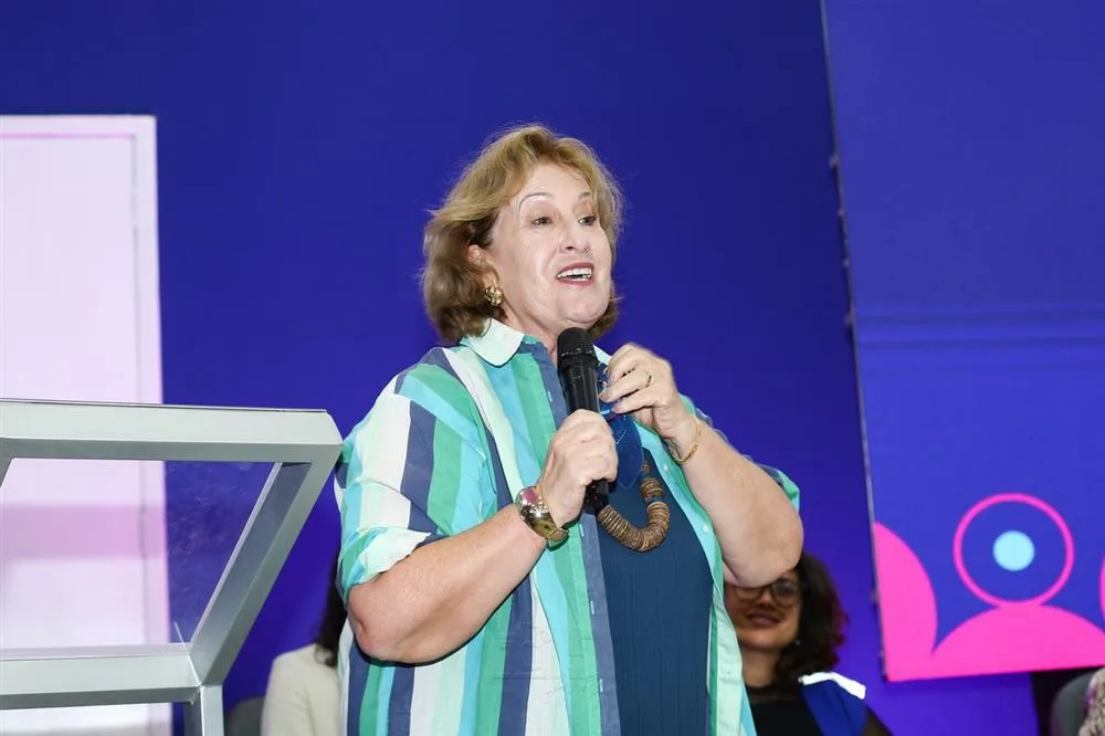 Annette Castro
