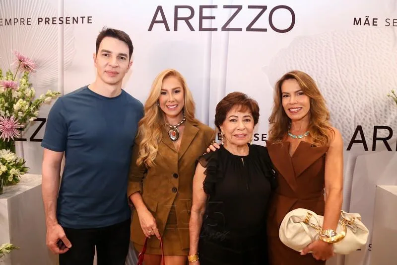 André Albuquerque, Priscilla Silva, Tane Albuquerque e Maira Silva