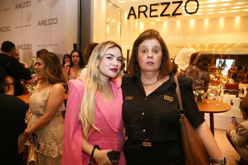 Bruna Carlos e Valéria Manarino