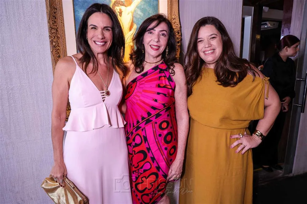 Ana Virginia Martins, Gina Pompeu e Maite Dias