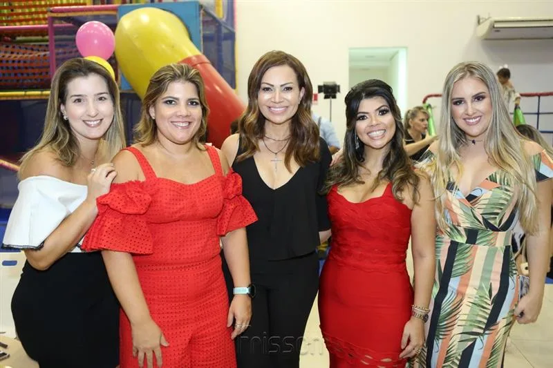 Andreia, Gisela Vieira, Solange Almeida, Gigi Flor e Patricia Leite (2)