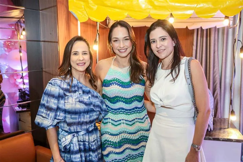 Beatriz Fontenelle, Gleysiane Lobo e Marília Lucena