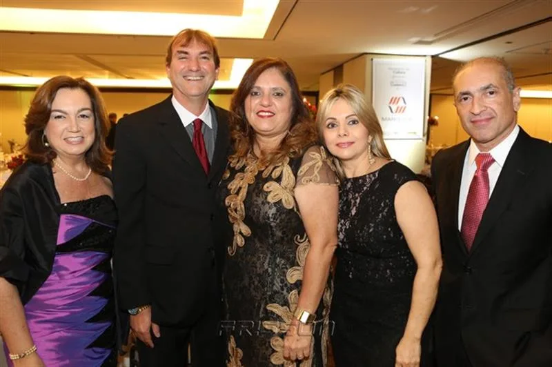 Edilene Benevides, Luis Carlos, Jaqueline Bandeira, Cláudia Rocha e Mário Jorge Menescal